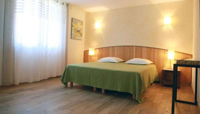 Mas De L'Ermitage Bed and Breakfast Lattes Buitenkant foto